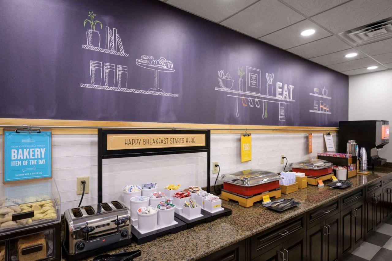Hampton Inn Evansville Airport Екстер'єр фото