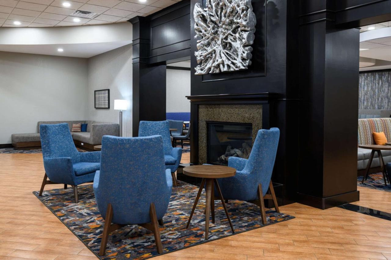 Hampton Inn Evansville Airport Екстер'єр фото