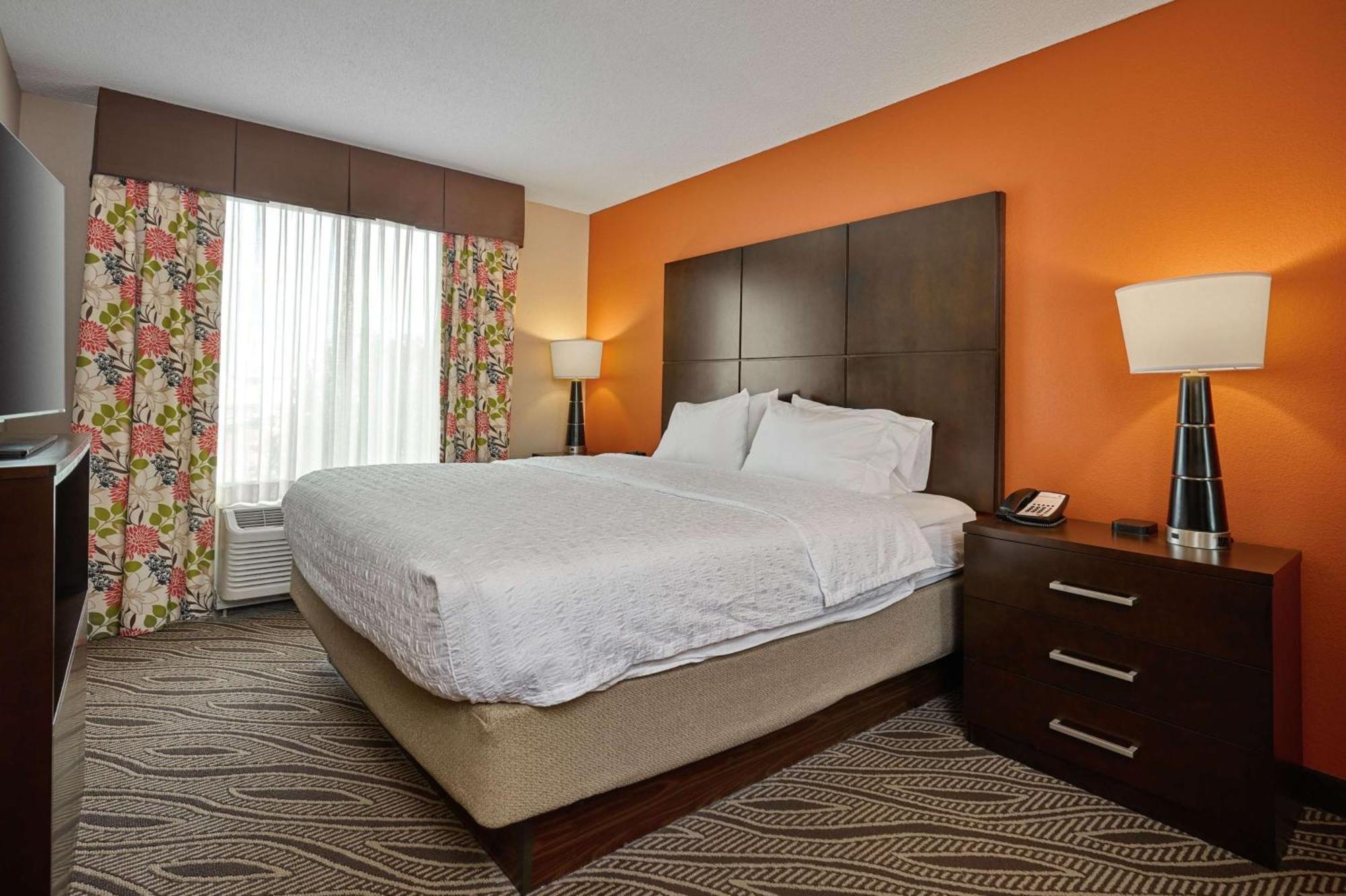 Hampton Inn Evansville Airport Екстер'єр фото