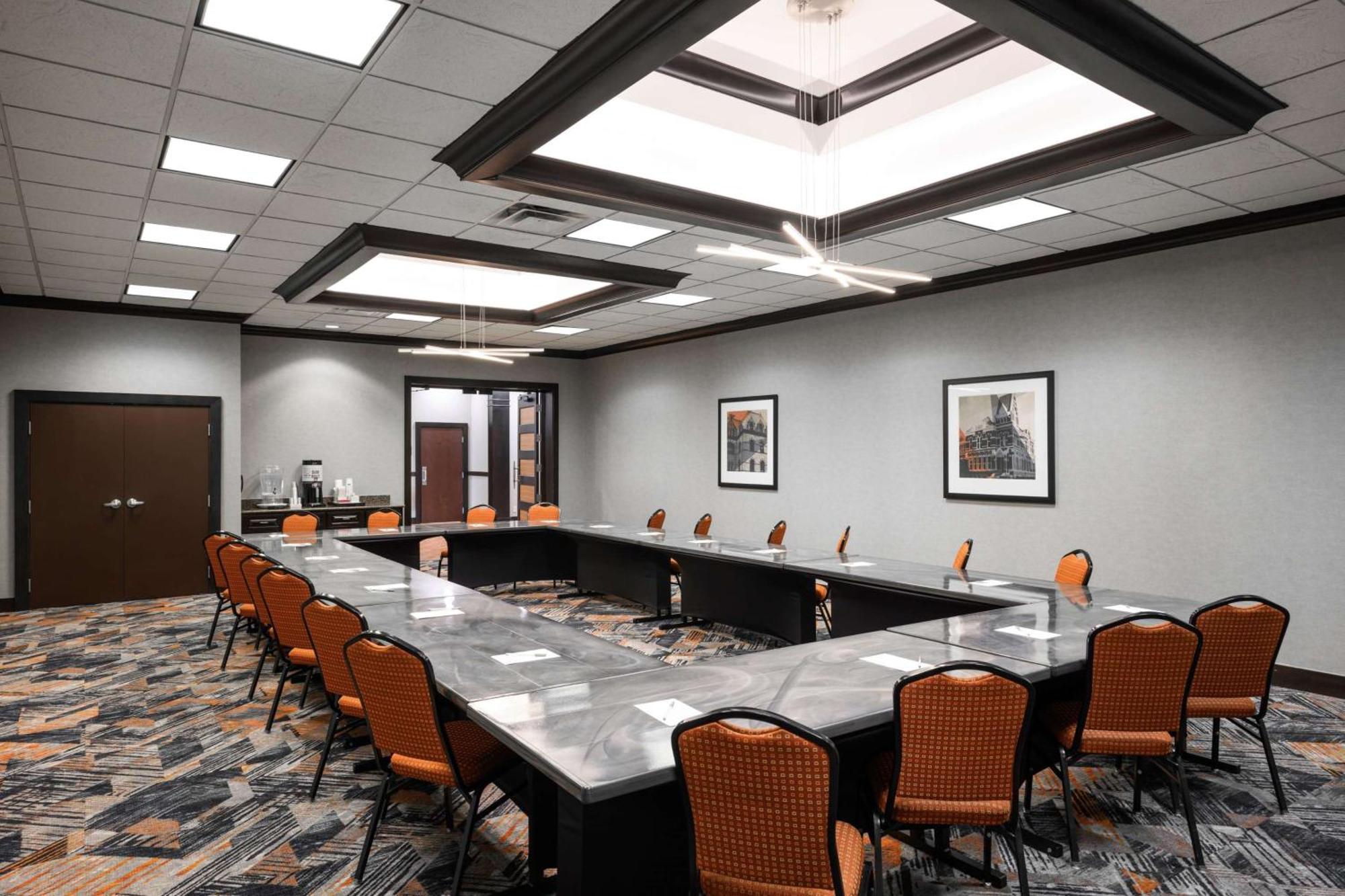Hampton Inn Evansville Airport Екстер'єр фото