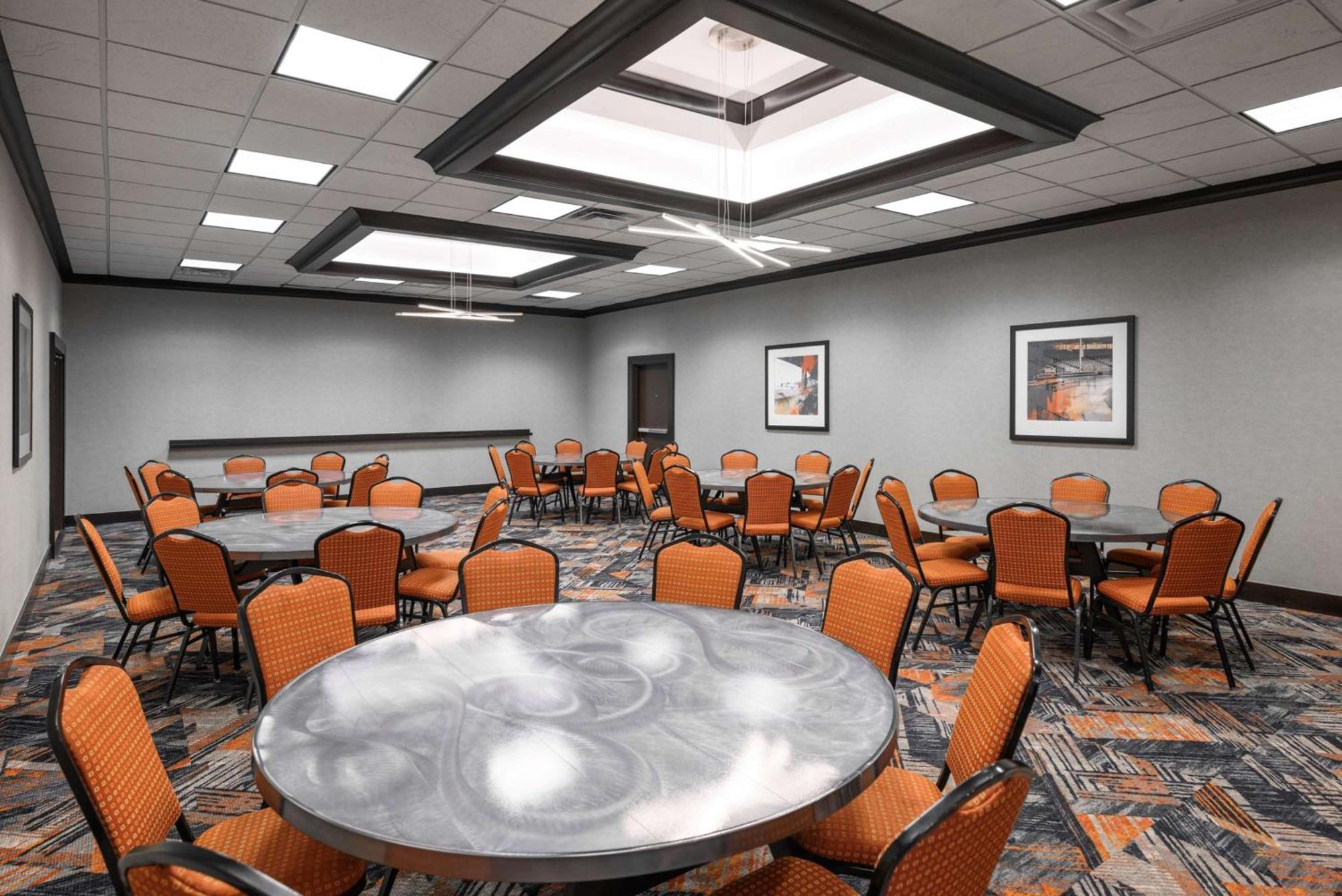 Hampton Inn Evansville Airport Екстер'єр фото